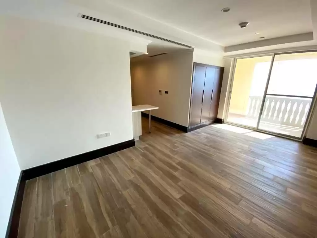 Résidentiel Propriété prête Studio S / F Appartement  a louer au Al-Sadd , Doha #7952 - 1  image 
